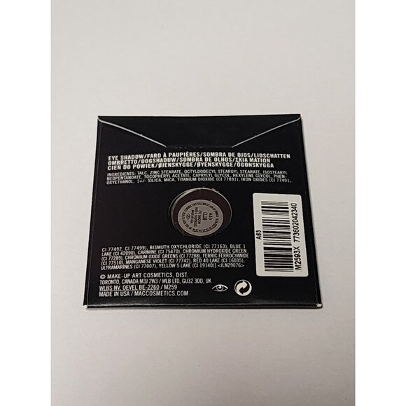 MAC Club Eye Shadow Pro Palette Refill Pan Single - Picture 2 of 2